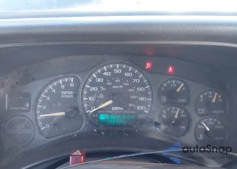 2002 Chevrolet Silverado 1500 Ls z USA, uszkodzony, nr VIN 1GCEK14T52Z231338